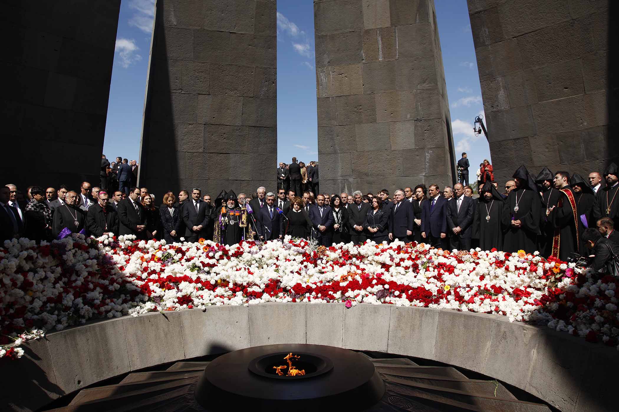 День памяти жертв геноцида армян. 24 Апрель 1915 в Османской империи. Цицернакаберд 1915.